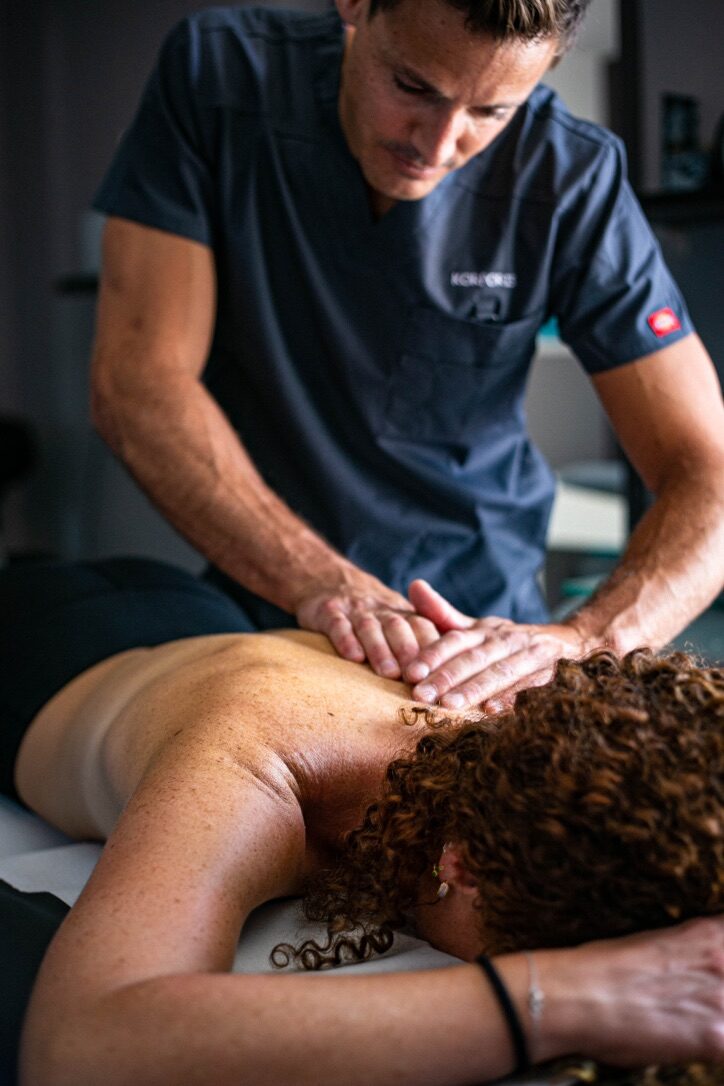 Massage thérapeutique dos kinésithérapeute Korporis Baillargues
